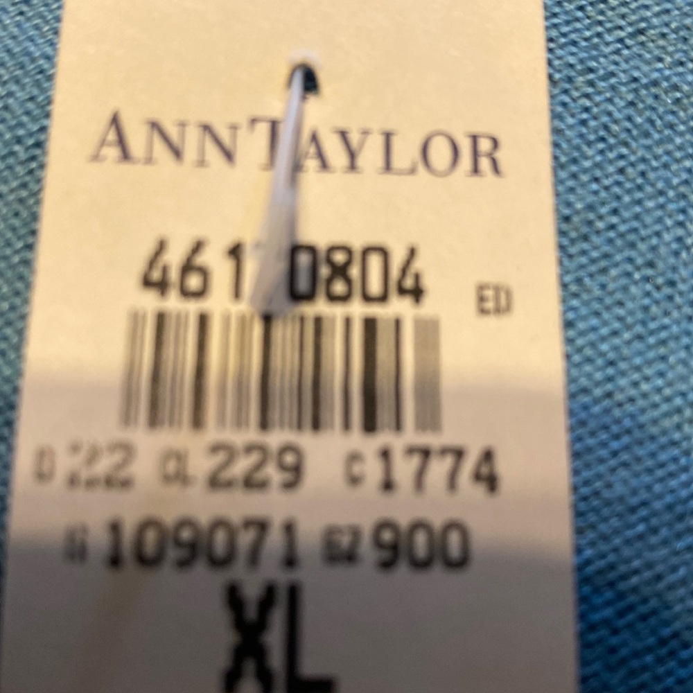NWT Ann Taylor surplus sleeveless sweater in dusty blue - Picture 7 of 7